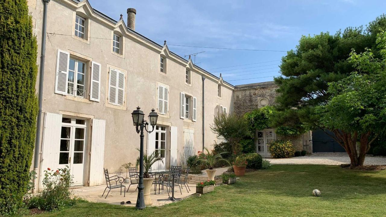 ניורט Mazette! Le Chateau מראה חיצוני תמונה